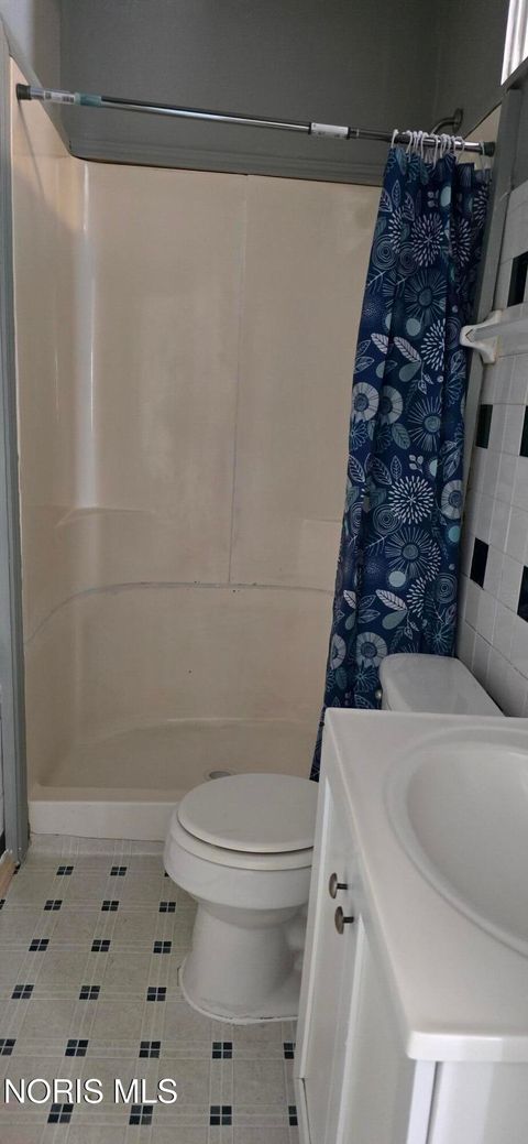 Tiny photo for 1047 S Jackson Street, Defiance, OH 43512 (MLS # 10004421)