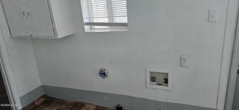 Tiny photo for 1047 S Jackson Street, Defiance, OH 43512 (MLS # 10004421)