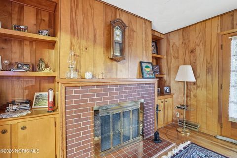Tiny photo for 125 Woodley Terrace, Findlay, OH 45840 (MLS # 10003097)