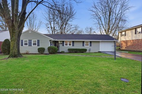 125 Woodley Terrace Findlay OH 45840