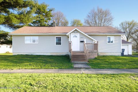 Photo of 545 E Clinton Court, Findlay, OH 45840 (MLS # 10001129)