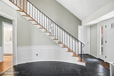 Tiny photo for 2008 Glen Arbor Drive, Toledo, OH 43614 (MLS # 10001036)