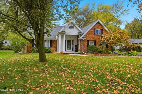 Tiny photo for 2008 Glen Arbor Drive, Toledo, OH 43614 (MLS # 10001036)