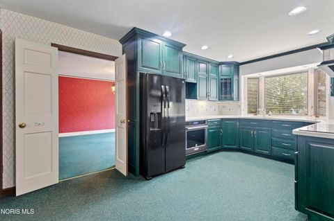 Tiny photo for 3905 Hillandale Road #East, Ottawa Hills, OH 43606 (MLS # 10006970)