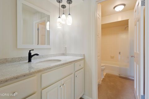 Tiny photo for 3905 Hillandale Road #East, Ottawa Hills, OH 43606 (MLS # 10006970)