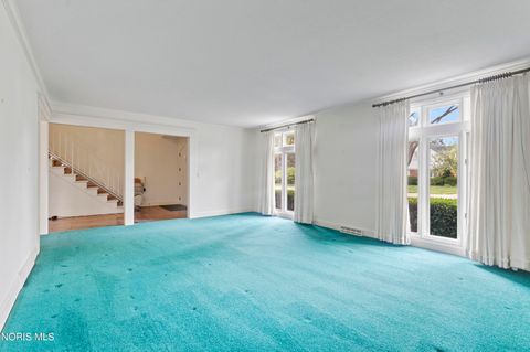 Tiny photo for 3905 Hillandale Road #East, Ottawa Hills, OH 43606 (MLS # 10006970)