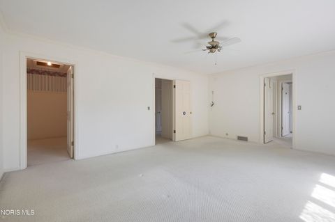 Tiny photo for 3905 Hillandale Road #East, Ottawa Hills, OH 43606 (MLS # 10006970)