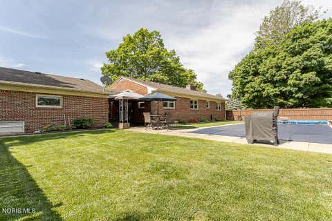Tiny photo for 3707 Curtice Road, Northwood, OH 43619 (MLS # 10008825)
