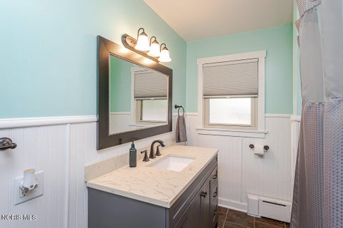 Tiny photo for 3707 Curtice Road, Northwood, OH 43619 (MLS # 10008825)