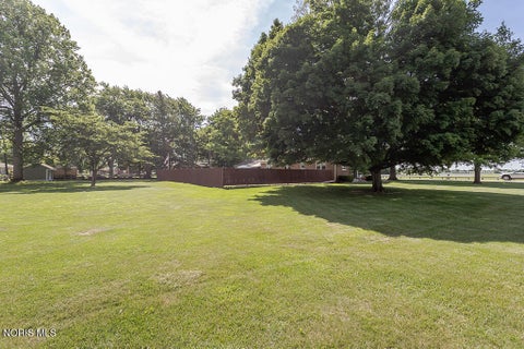 Tiny photo for 3707 Curtice Road, Northwood, OH 43619 (MLS # 10008825)