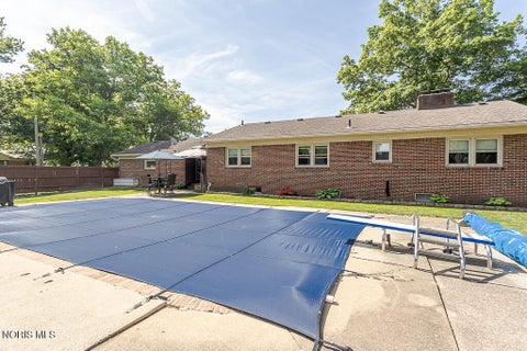 Tiny photo for 3707 Curtice Road, Northwood, OH 43619 (MLS # 10008825)
