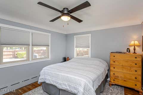 Tiny photo for 3707 Curtice Road, Northwood, OH 43619 (MLS # 10008825)