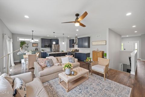 Tiny photo for 6958 Big Buck Trail, Whitehouse, OH 43571 (MLS # 10007258)