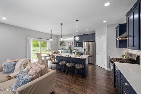 Tiny photo for 6958 Big Buck Trail, Whitehouse, OH 43571 (MLS # 10007258)