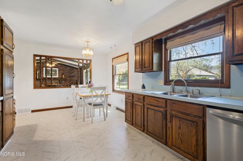 Tiny photo for 6537 Antoinette Lane, Maumee, OH 43537 (MLS # 10006826)