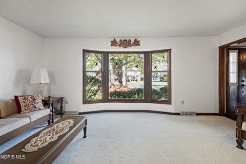 Tiny photo for 6537 Antoinette Lane, Maumee, OH 43537 (MLS # 10006826)