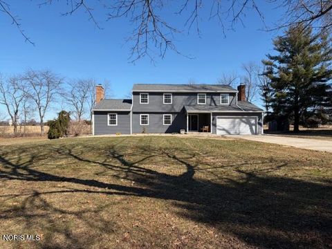 Tiny photo for 145 W Woodmere Drive, Tiffin, OH 44883 (MLS # 10004711)