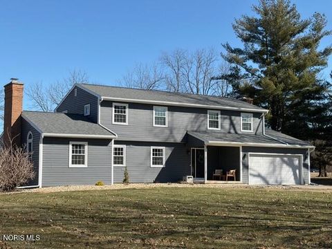 Photo of 145 W Woodmere Drive, Tiffin, OH 44883 (MLS # 10004711)