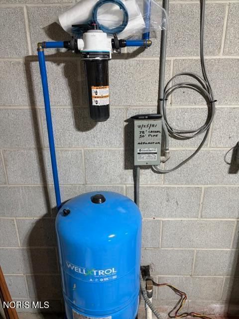 Tiny photo for 145 W Woodmere Drive, Tiffin, OH 44883 (MLS # 10004711)