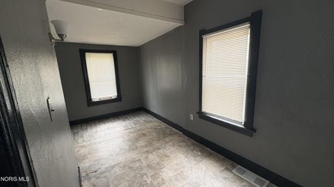 Tiny photo for 1637 Vance Street, Toledo, OH 43607 (MLS # 10005911)