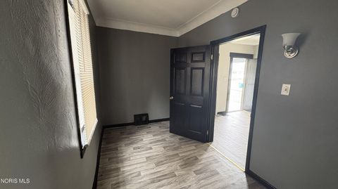 Tiny photo for 1637 Vance Street, Toledo, OH 43607 (MLS # 10005911)