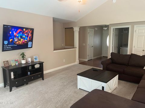 Tiny photo for 8329 Sycamore Woods Lane, Holland, OH 43528 (MLS # 10009866)