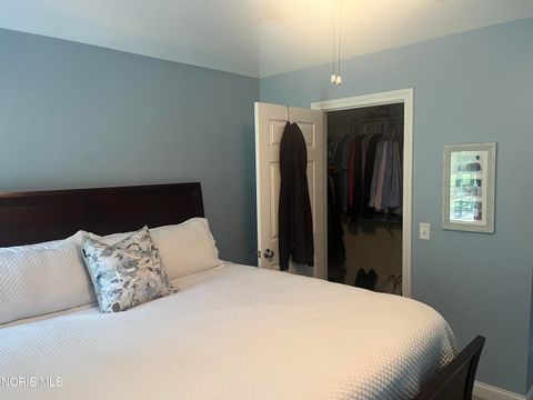 Tiny photo for 8329 Sycamore Woods Lane, Holland, OH 43528 (MLS # 10009866)