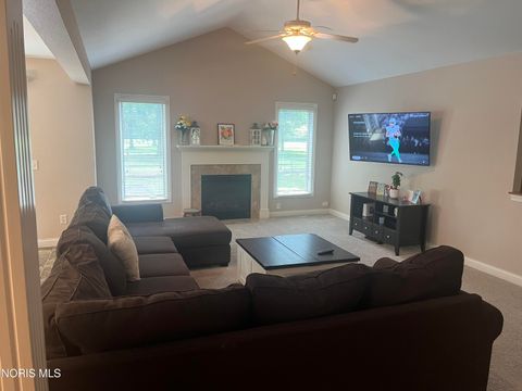Tiny photo for 8329 Sycamore Woods Lane, Holland, OH 43528 (MLS # 10009866)