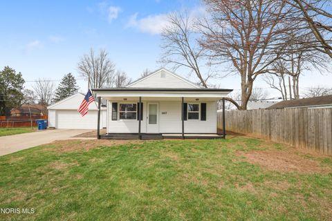 Photo of 5617 Harvest Lane, Toledo, OH 43623 (MLS # 10005712)