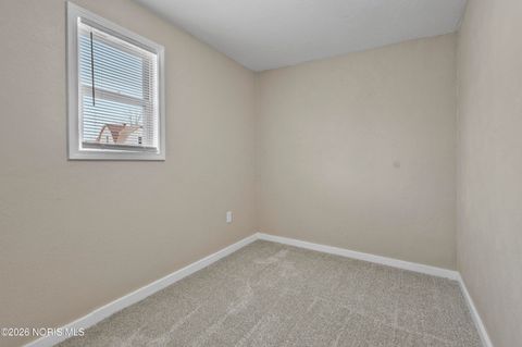 Tiny photo for 1702 Pool Street, Toledo, OH 43605 (MLS # 10002768)