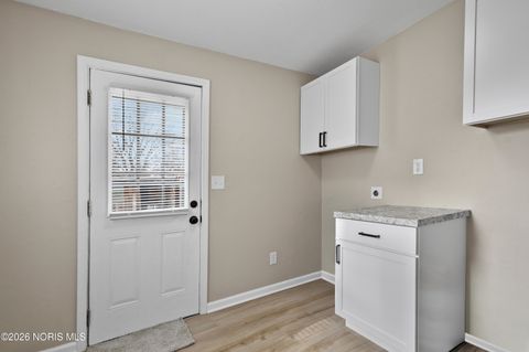 Tiny photo for 1702 Pool Street, Toledo, OH 43605 (MLS # 10002768)