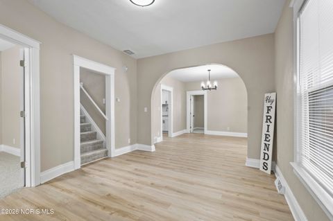 Tiny photo for 1702 Pool Street, Toledo, OH 43605 (MLS # 10002768)