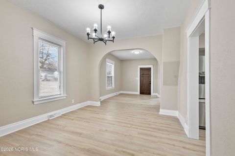 Tiny photo for 1702 Pool Street, Toledo, OH 43605 (MLS # 10002768)