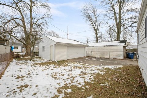 Tiny photo for 4714 Naomi Drive, Toledo, OH 43623 (MLS # 10002364)