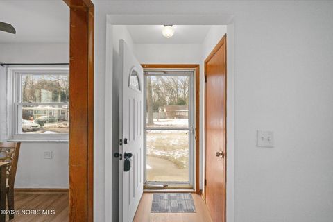 Tiny photo for 4714 Naomi Drive, Toledo, OH 43623 (MLS # 10002364)