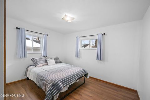 Tiny photo for 4714 Naomi Drive, Toledo, OH 43623 (MLS # 10002364)