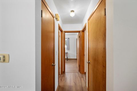 Tiny photo for 4714 Naomi Drive, Toledo, OH 43623 (MLS # 10002364)