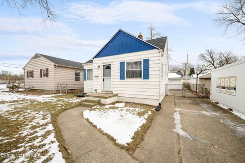Tiny photo for 4714 Naomi Drive, Toledo, OH 43623 (MLS # 10002364)