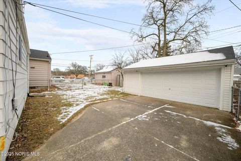 Tiny photo for 4714 Naomi Drive, Toledo, OH 43623 (MLS # 10002364)