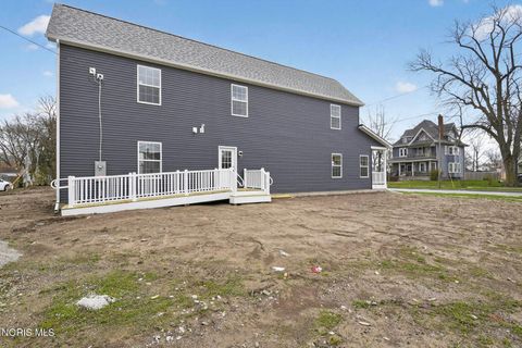 Tiny photo for 440 South Avenue, Toledo, OH 43609 (MLS # 10005398)