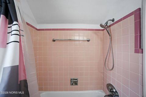 Tiny photo for 2180 Marlow Road, Toledo, OH 43613 (MLS # 10003867)