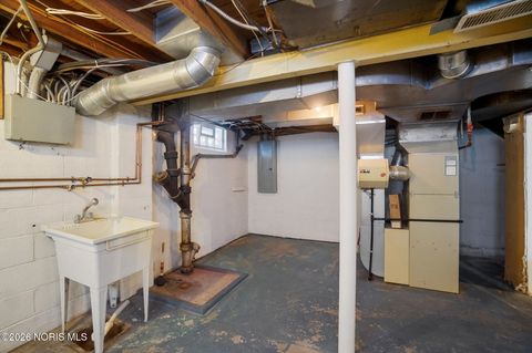 Tiny photo for 2180 Marlow Road, Toledo, OH 43613 (MLS # 10003867)