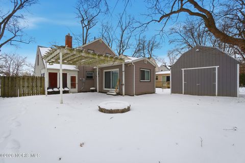 Tiny photo for 2180 Marlow Road, Toledo, OH 43613 (MLS # 10003867)