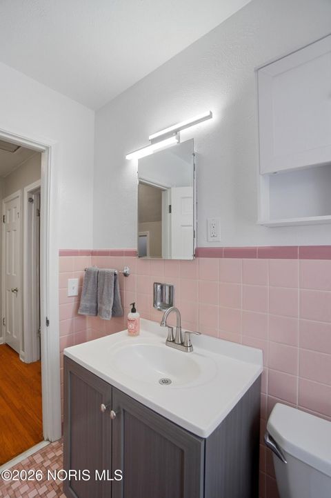 Tiny photo for 2180 Marlow Road, Toledo, OH 43613 (MLS # 10003867)