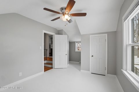 Tiny photo for 2180 Marlow Road, Toledo, OH 43613 (MLS # 10003867)