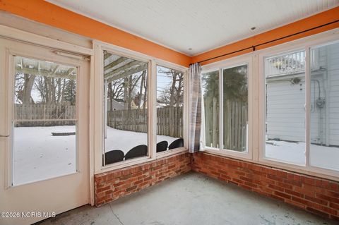 Tiny photo for 2180 Marlow Road, Toledo, OH 43613 (MLS # 10003867)