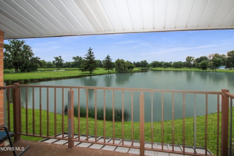 Tiny photo for 2594 E Sun Valley Drive #204, Port Clinton, OH 43452 (MLS # 10010329)