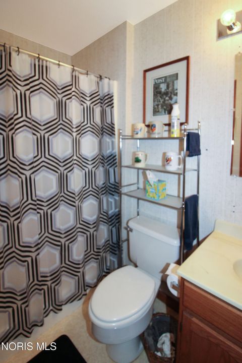 Tiny photo for 2594 E Sun Valley Drive #204, Port Clinton, OH 43452 (MLS # 10010329)