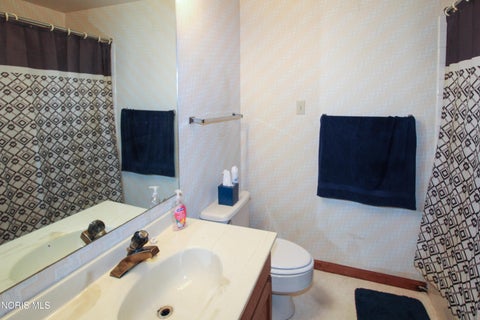 Tiny photo for 2594 E Sun Valley Drive #204, Port Clinton, OH 43452 (MLS # 10010329)