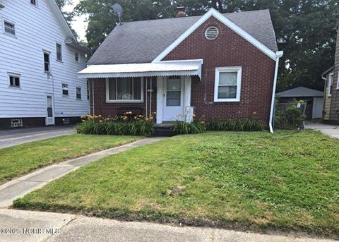 Photo of 2127 Perth Street, Toledo, OH 43607 (MLS # 10002347)